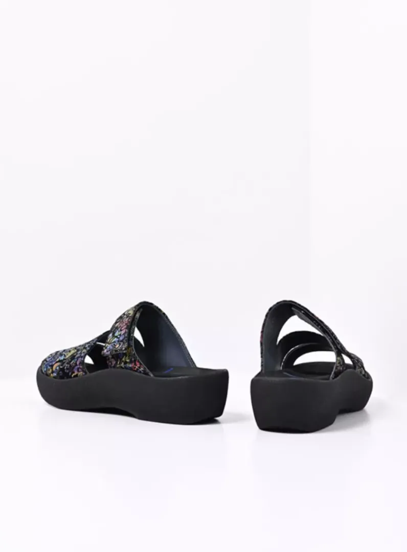 DAMES Wolky Slippers<Aporia - zwart/multi flower nubuck