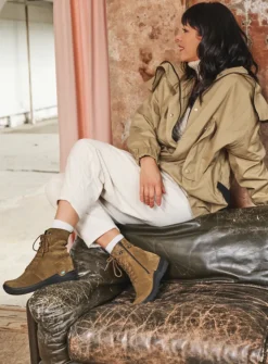 DAMES Wolky Hoge Veterschoenen|Veterlaarzen<Bluff - donker taupe suede