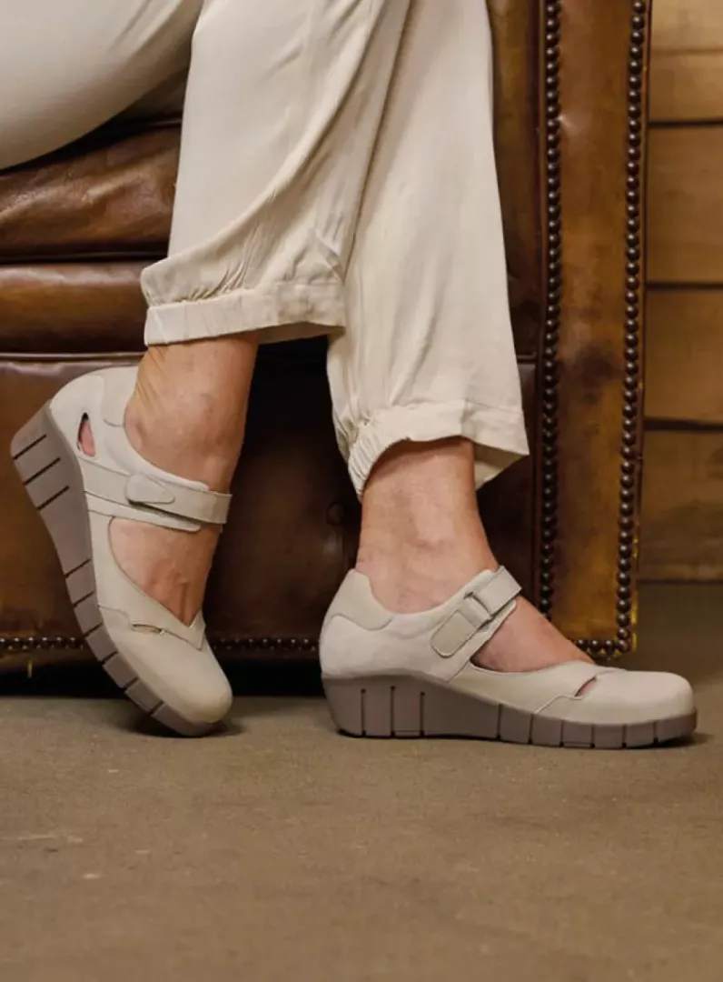 DAMES Wolky Bandschoenen<Charlotte - gebroken wit nubuck