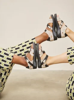 DAMES Wolky Sandalen<Desh - gebroken wit leer