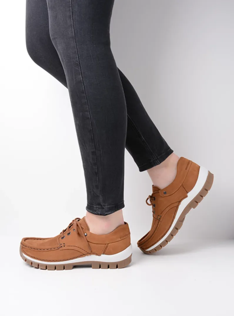 DAMES Wolky Lage Veterschoenen|Herfst/Winter<Fly - cognac nubuck