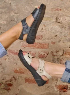 DAMES Wolky Sandalen<Ikaria - antraciet leer