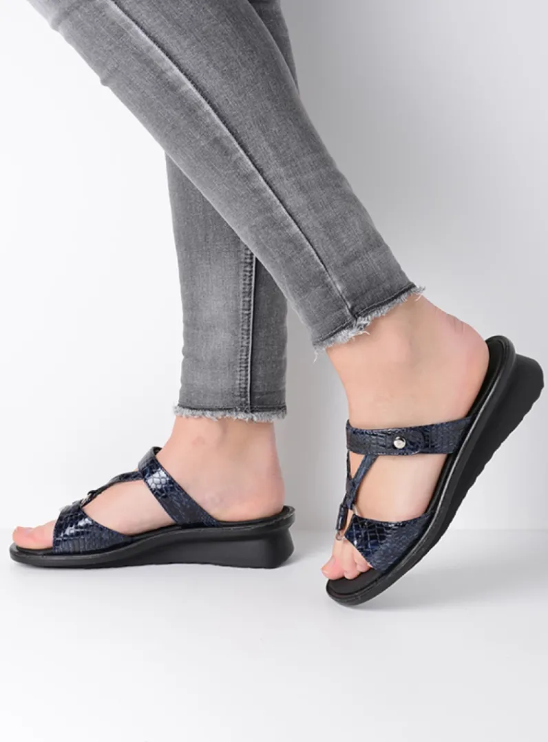 DAMES Wolky Slippers<Isa - blauw crocolook lakleer