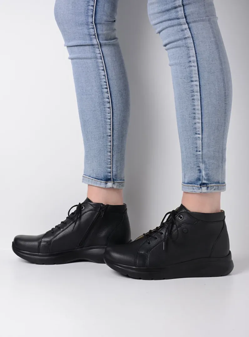 DAMES Wolky Hoge Veterschoenen|Wandelschoenen<Lima - zwart leer