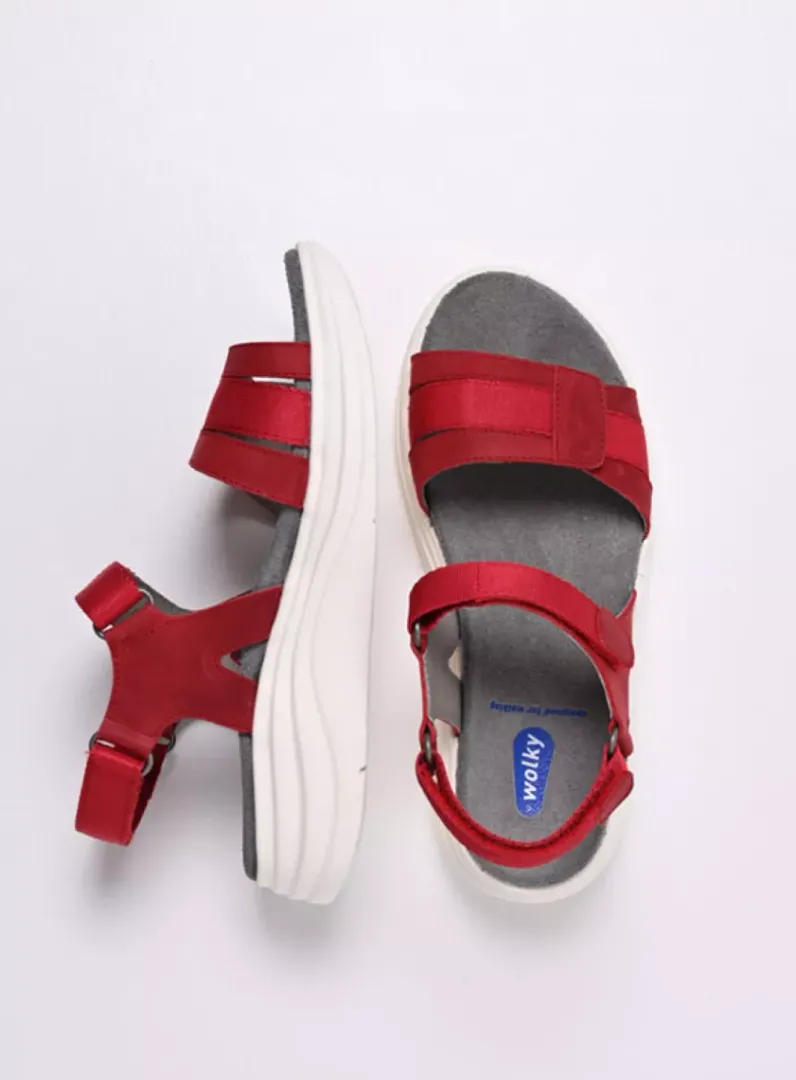 DAMES Wolky Sandalen<Miku - rood nubuck