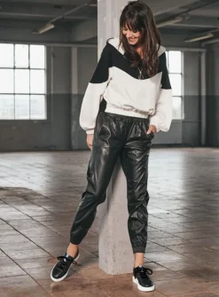 DAMES Wolky Lage Veterschoenen|Sneakers<Move it - zwart leer