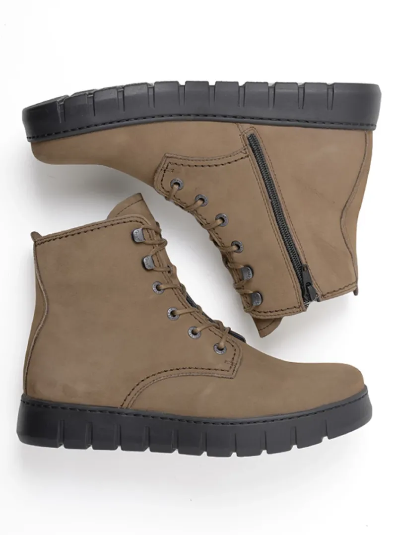 DAMES Wolky Hoge Veterschoenen|Veterlaarzen<New Wave - donker taupe nubuck