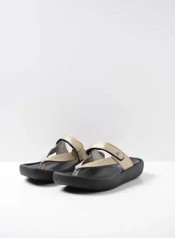DAMES Wolky Slippers<Peace - goud leer