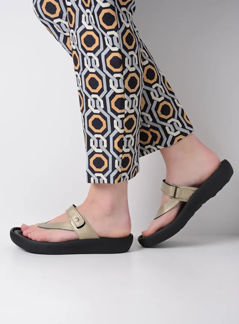 DAMES Wolky Slippers<Peace - goud leer