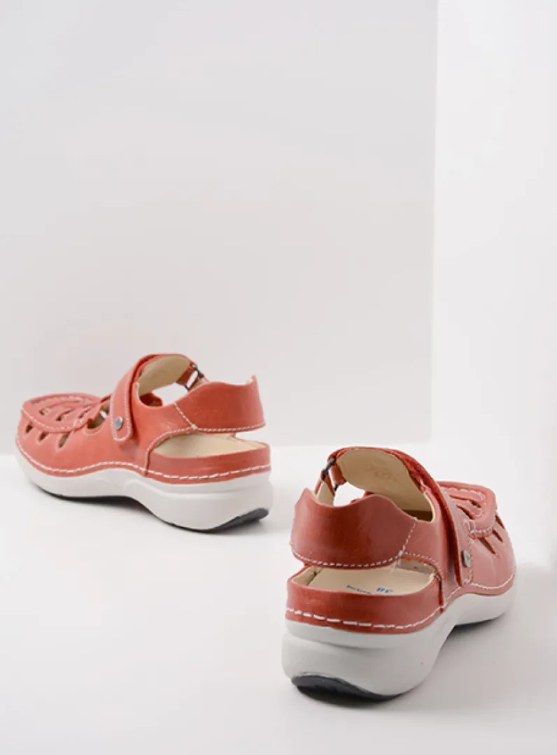DAMES Wolky Sandalen<Rolling Sun - scarletrood leer