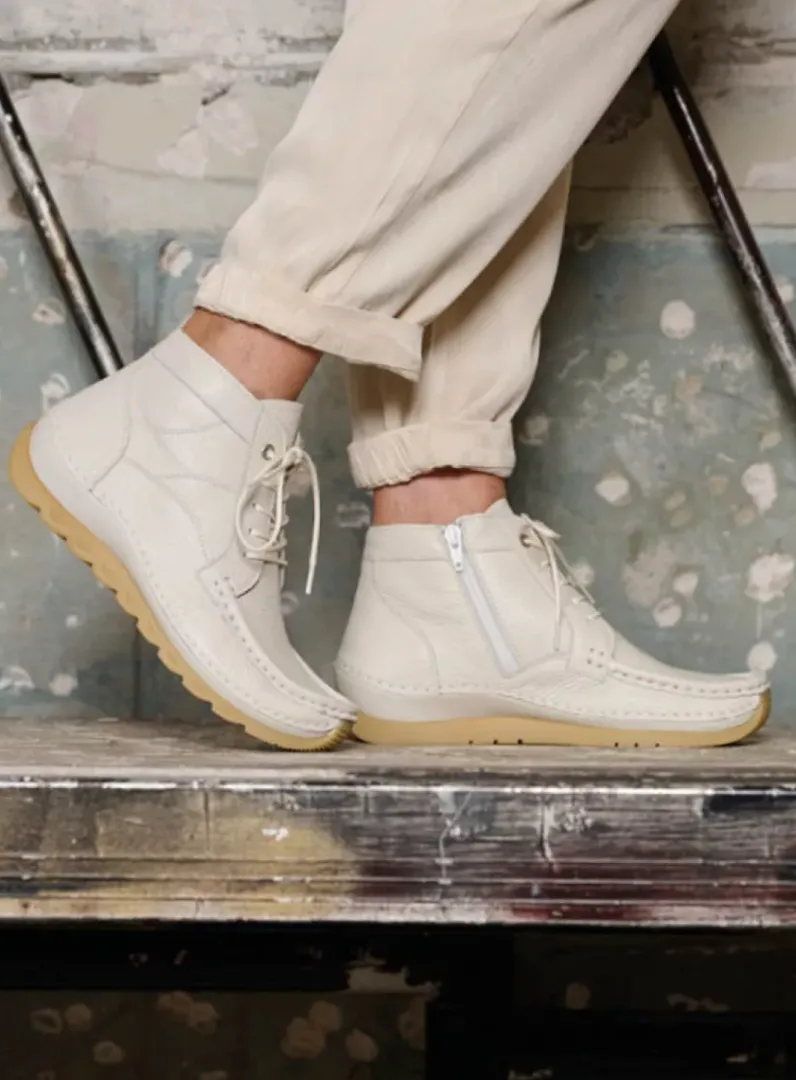 DAMES Wolky Hoge Veterschoenen<Salado - creme wit leer