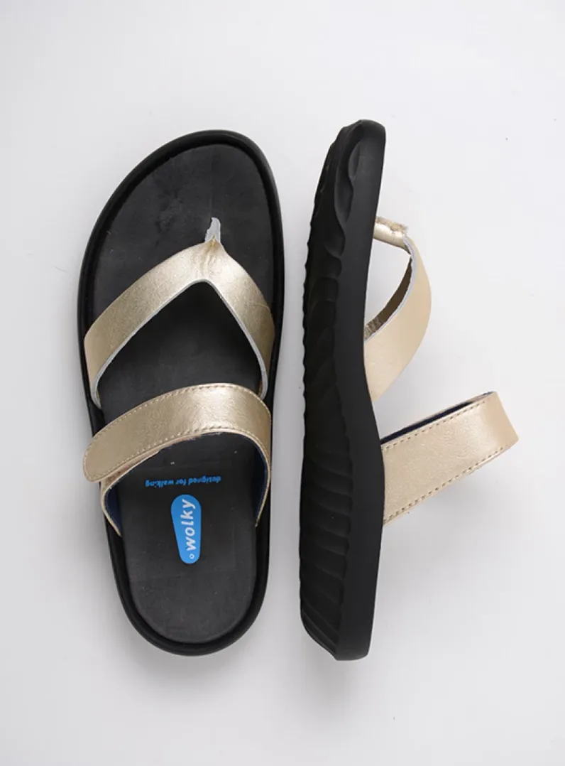 DAMES Wolky Slippers<Tahiti - goud leer
