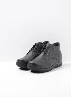 DAMES Wolky Hoge Veterschoenen|Wandelschoenen<Truth HV - zwart leer